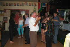 COUPLES-DANCING5