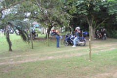 30-Arriving-at-the-Golf-Club